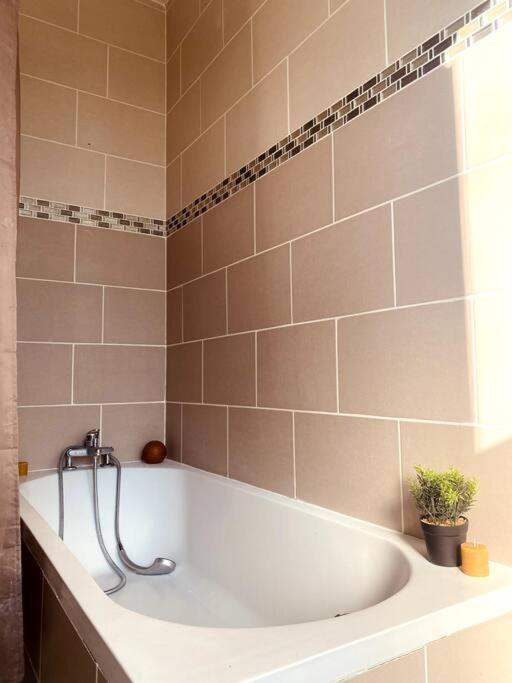 Proche Paris-Calme-Wifi-Netflix Apartment Villejuif Ngoại thất bức ảnh